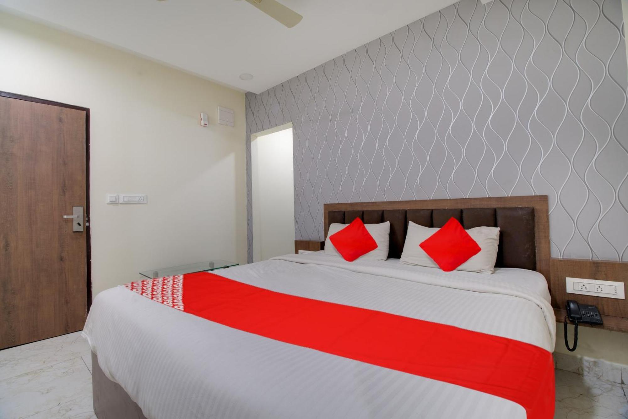 Hotel O Elite Fortune Inn Гунтур Екстер'єр фото